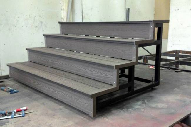 Подступёнок HOLZHOF с тиснением "Кольца дерева", 150*12*4000 мм, слоновая кость