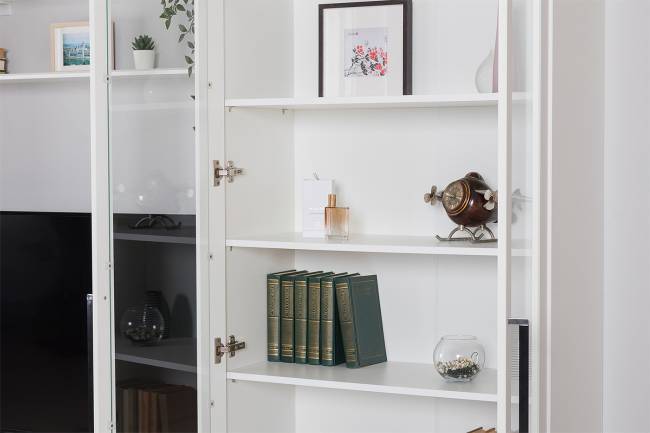 Стенка для гостиной Валенсия № 122 цвет белый шагрень