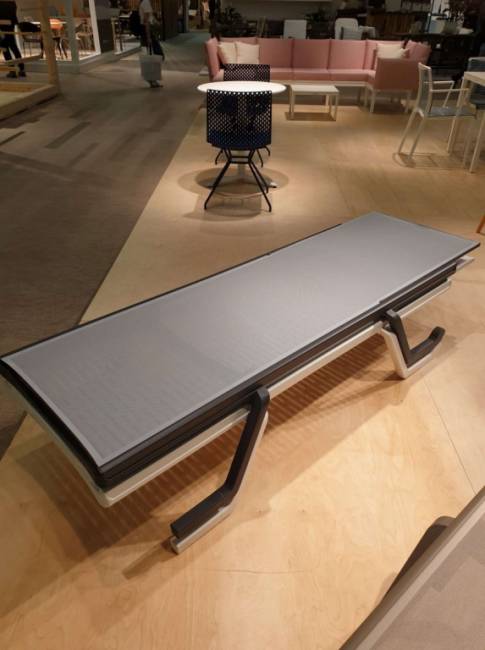 Шезлонг металлический Podio белый, синий 1900х720х325 мм Шезлонг металлический Podio белый, синий 1900х720х325 мм