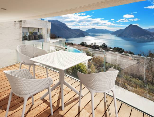 Кресло пластиковое Sky белый 540х600х810 мм Кресло пластиковое Sky белый 540х600х810 мм